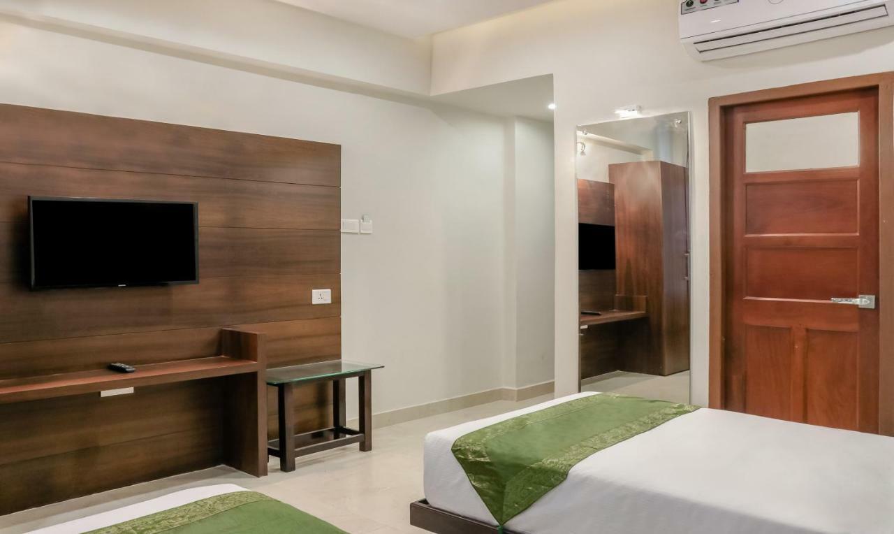 Treebo Casino Hotel 3*